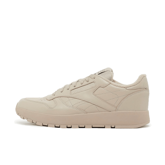Maison Margiela x Reebok Tabi-toe lace-up 'Natural'