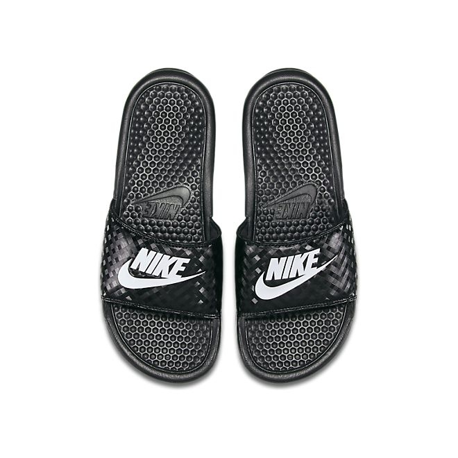 Nike Benassi