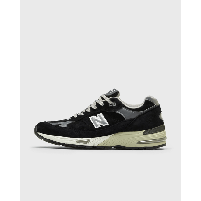New Balance 991