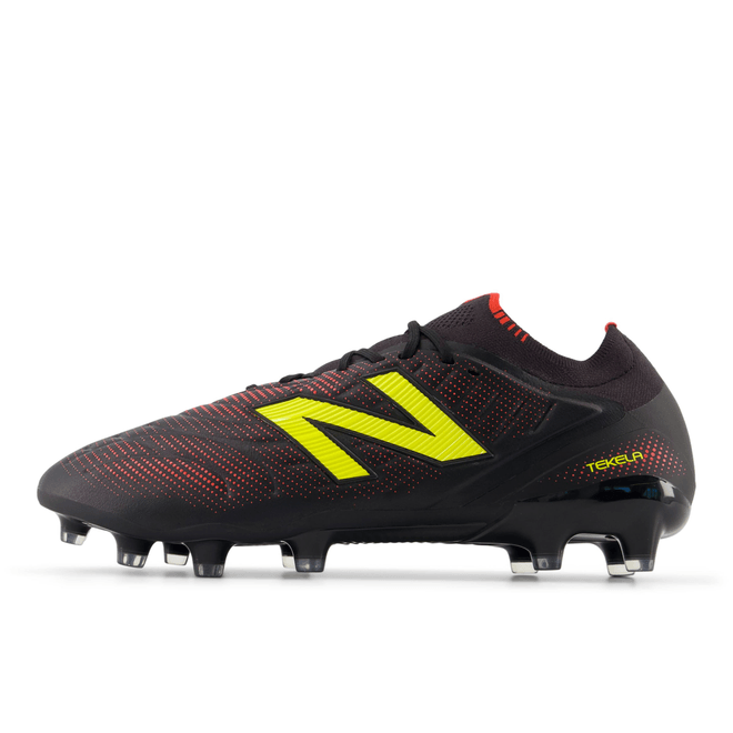 New Balance Tekela Elite Low MG V5