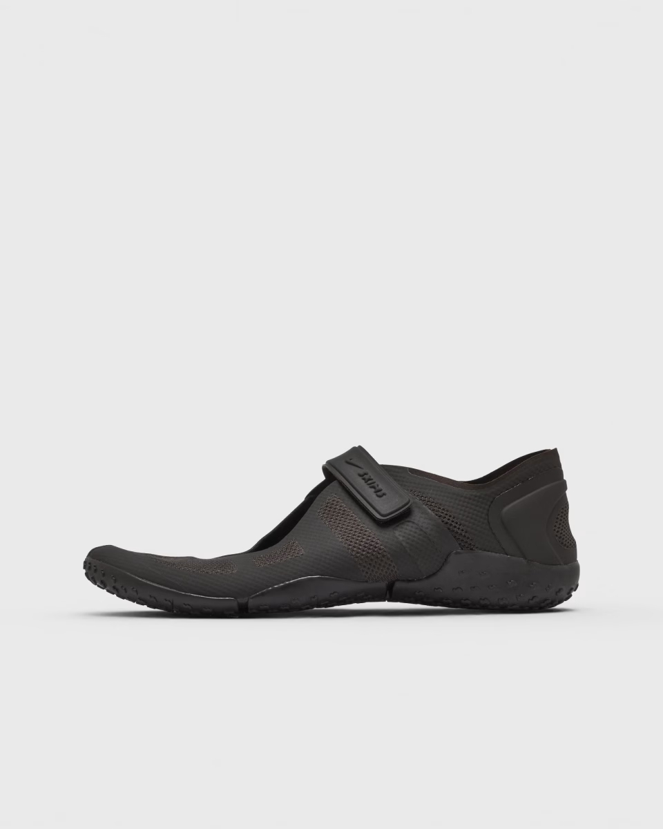 Nike Wmns X Skims Rift 1 Tone Mesh 'Black'