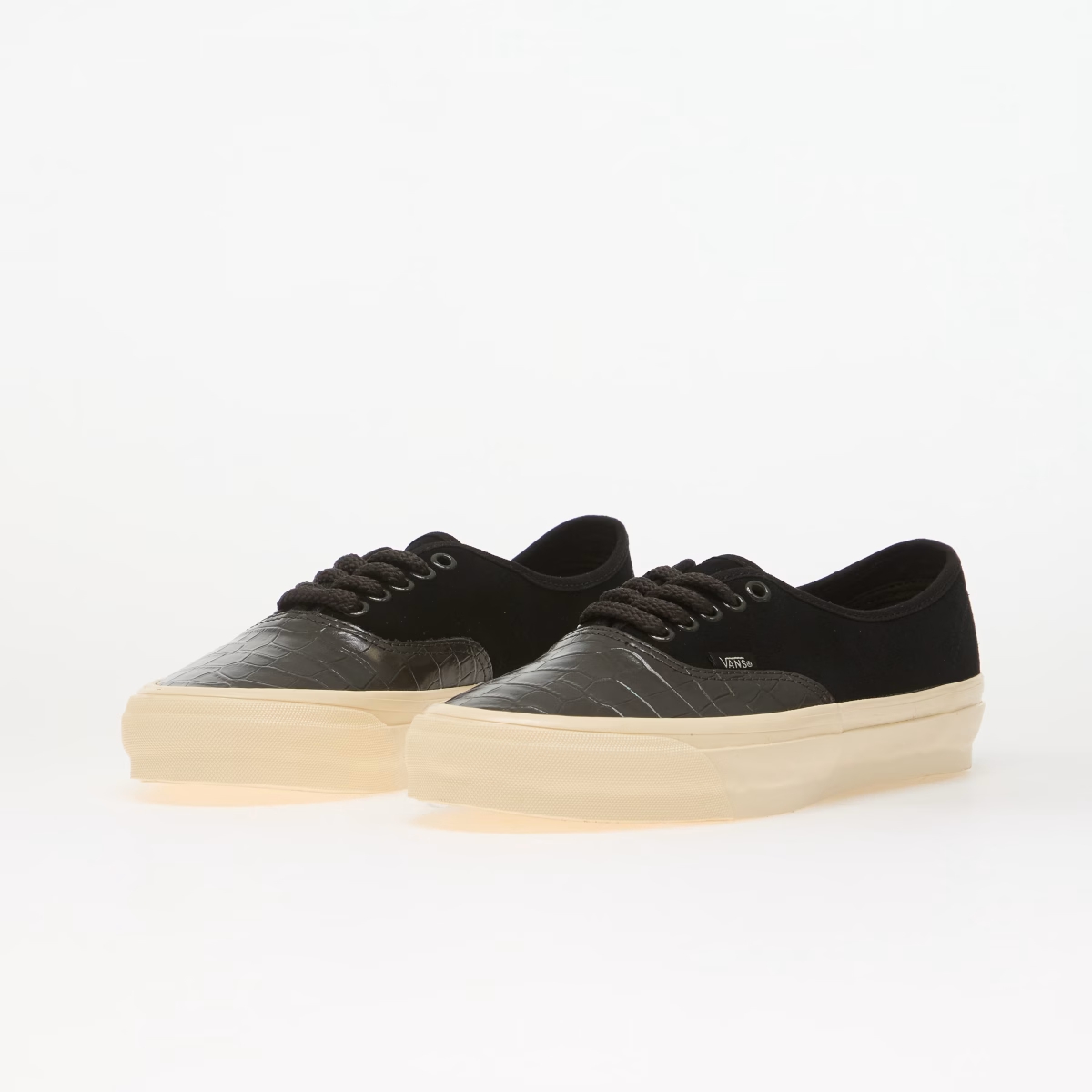 Vans LX Authentic 44 Black