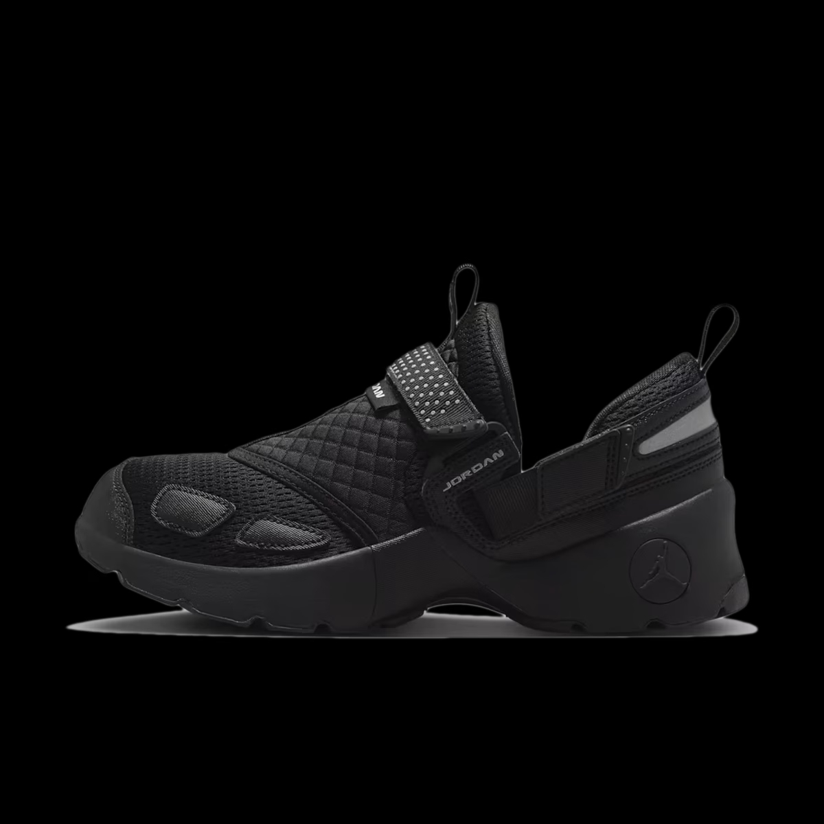 Jordan Trunner LX 'Triple Black'