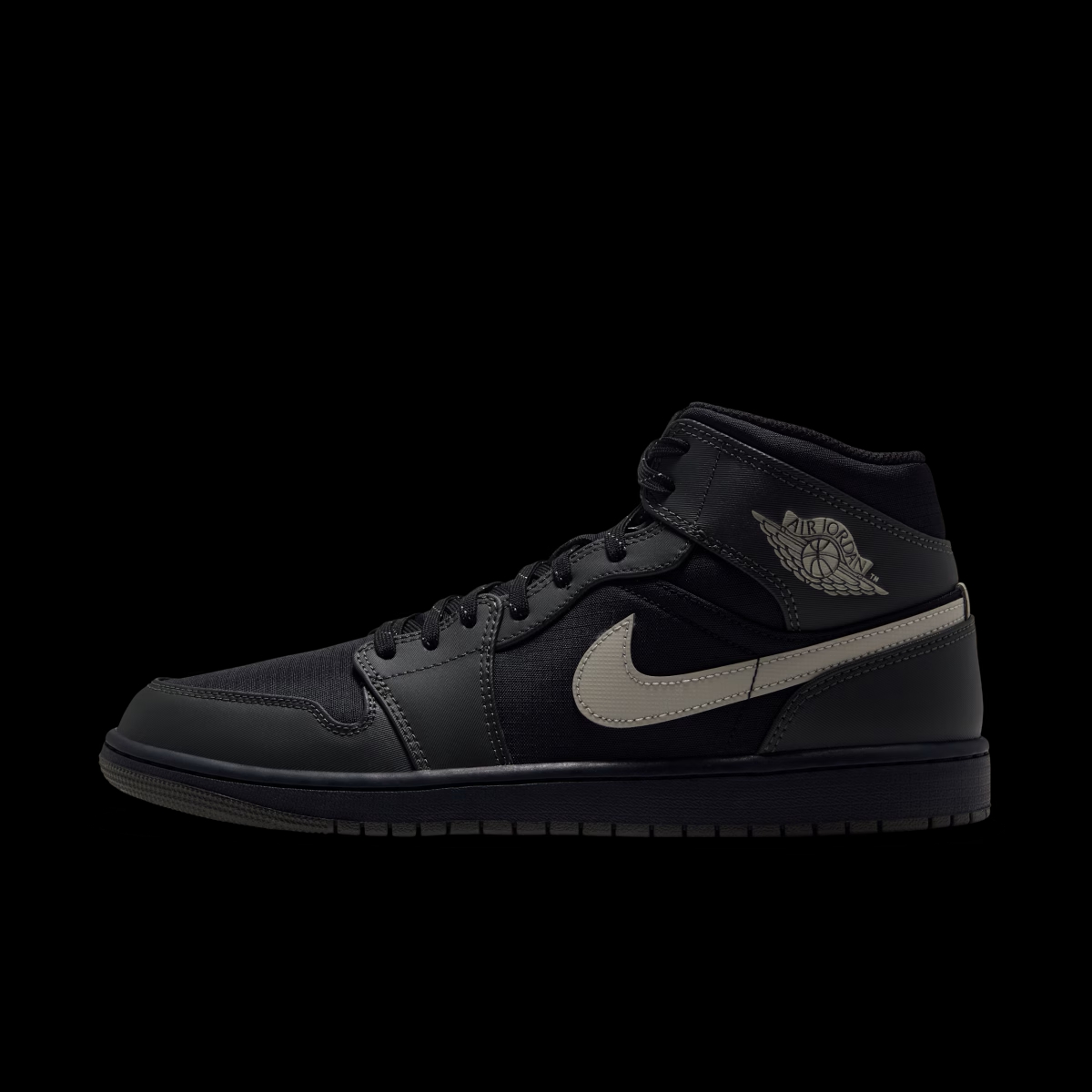 Air Jordan 1 Mid Utility 'Black'