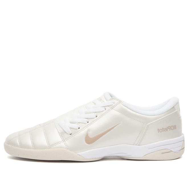 Nike Total 90