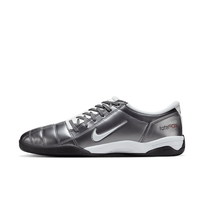 Nike Total 90