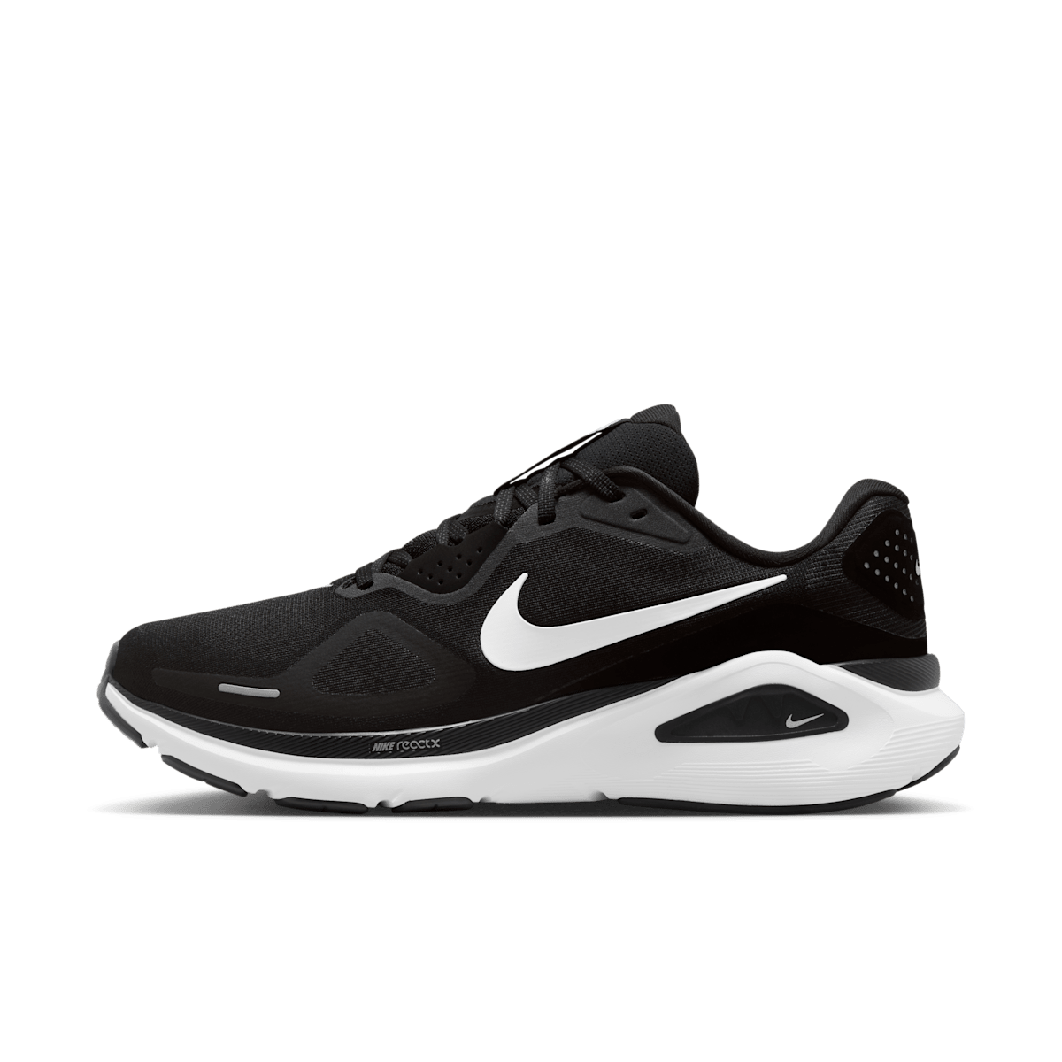 Nike Structure 26 'Black'