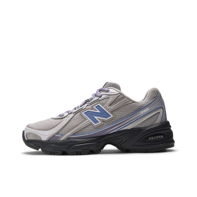 New Balance 740 Lace