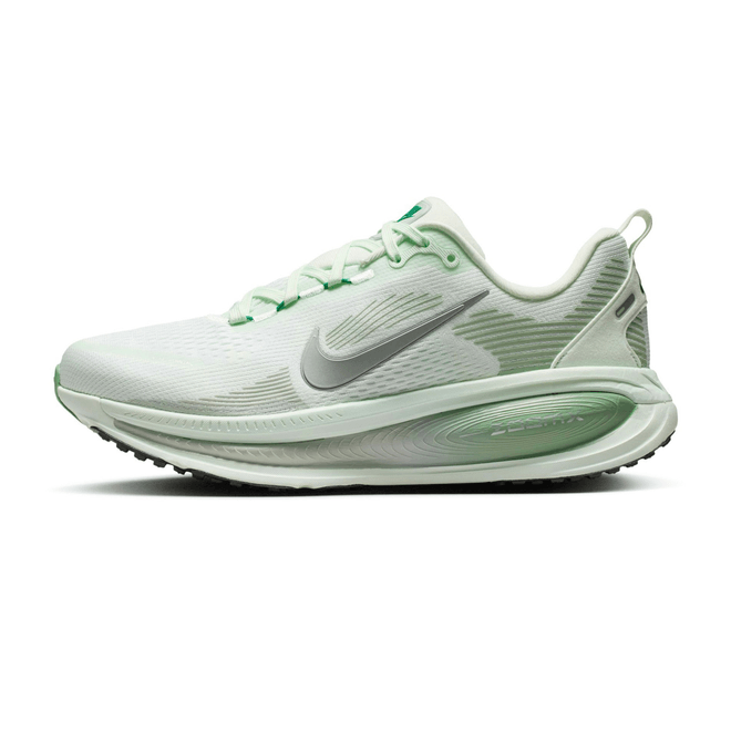Nike Vomero 18