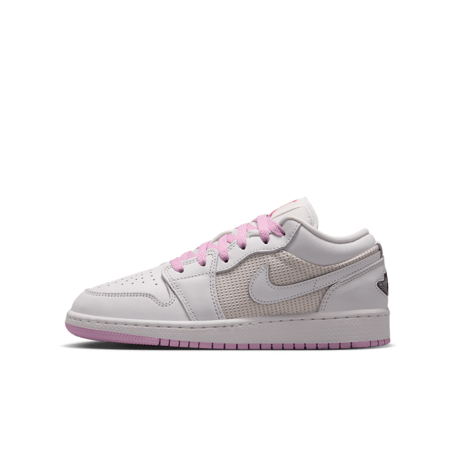 Nike Air Jordan 1 Low SE Older Kids'