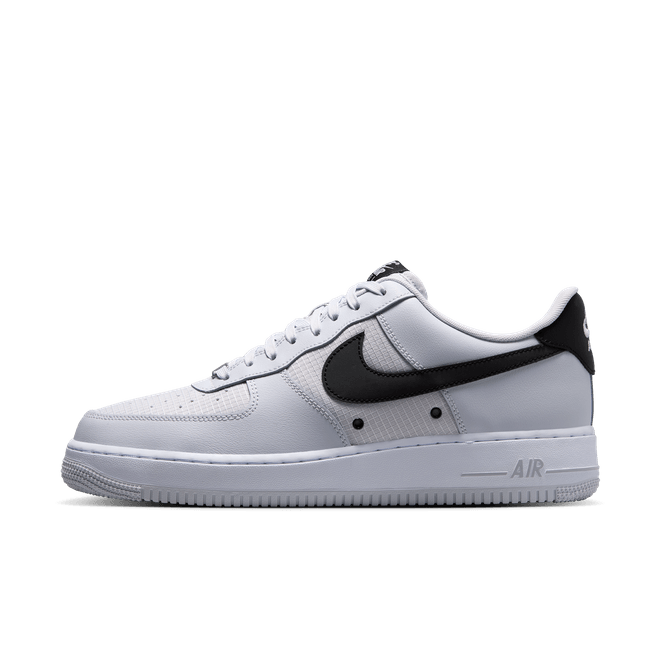 Nike Air Force 1 '07 LV8