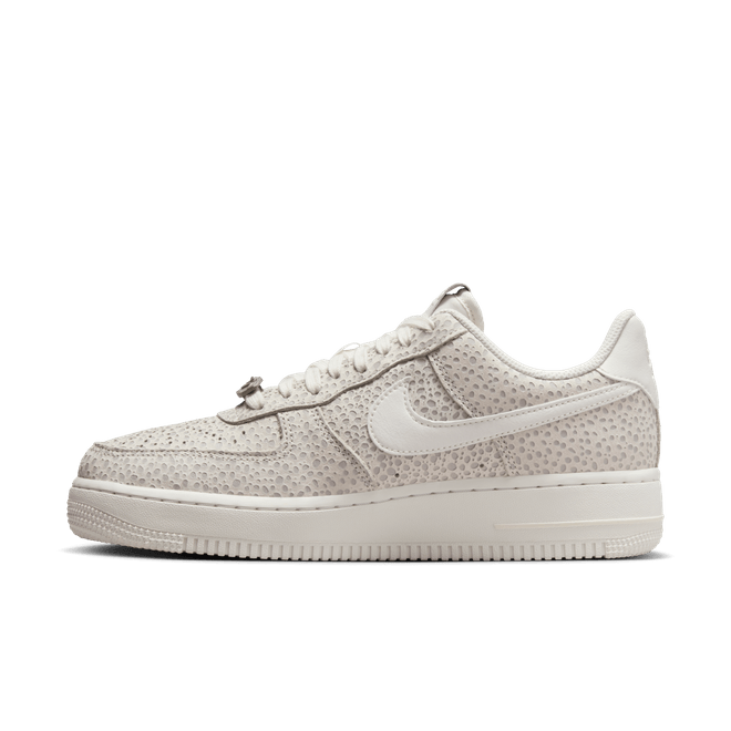 Nike Air Force 1 '07 WMNS 'Safari Phantom'