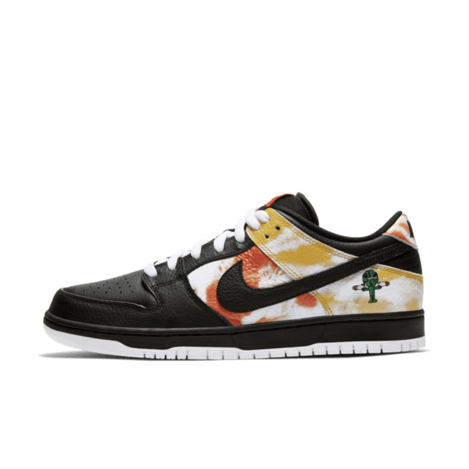 Nike SB Dunk Low QS 'Raygun' - Home