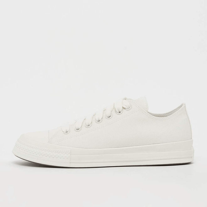 Chuck Taylor Throwback