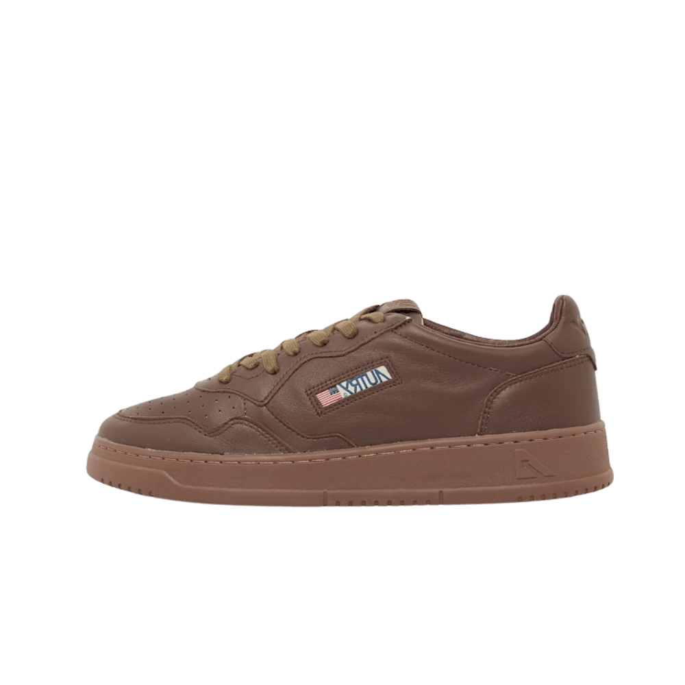 Autry Medalist monochromatic