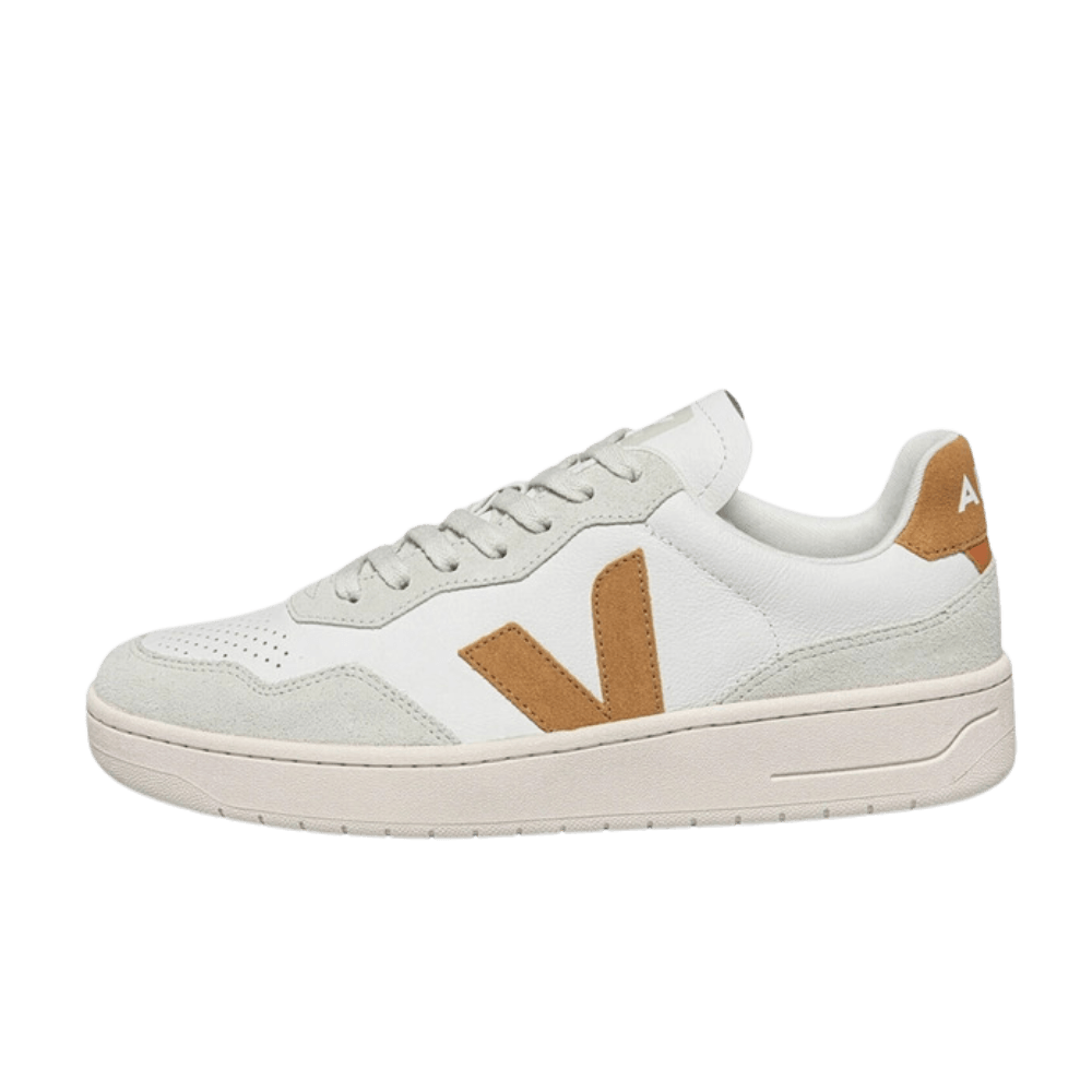 VEJA V-90 Leather