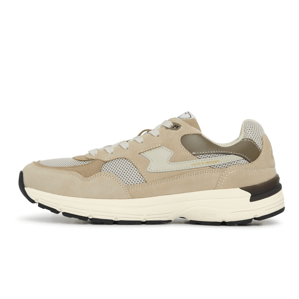 Stepney Workers Club Men's Amiel S-Strike Runner Sand