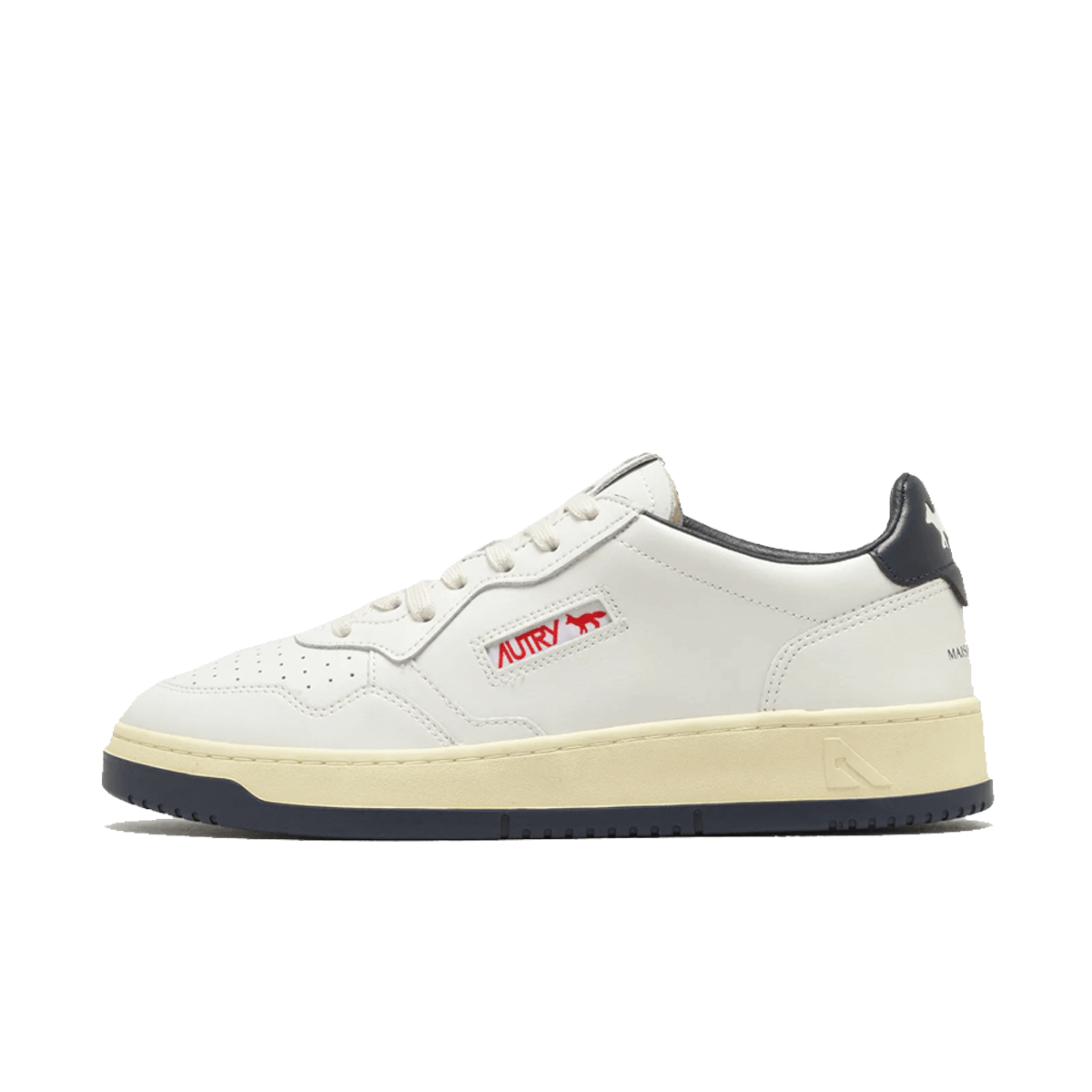 値下げ　AUTRY ACTION SHOES ホワイト 39 値下げ AUTRY ACTION SHOES ホワイト 39