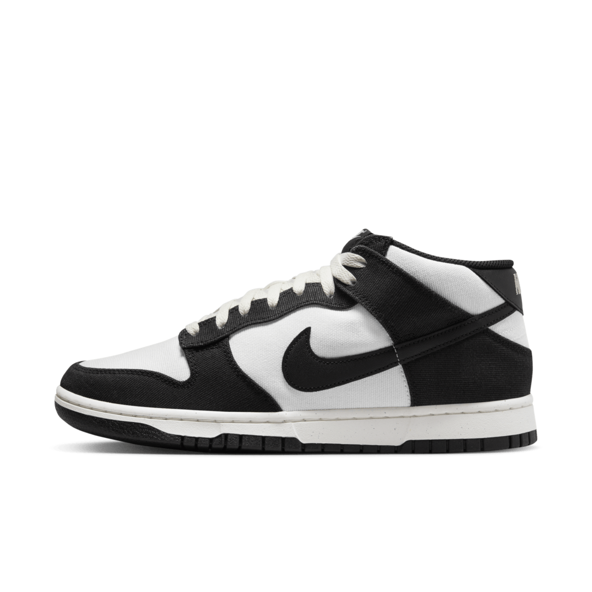Nike Dunk Mid 'Panda'