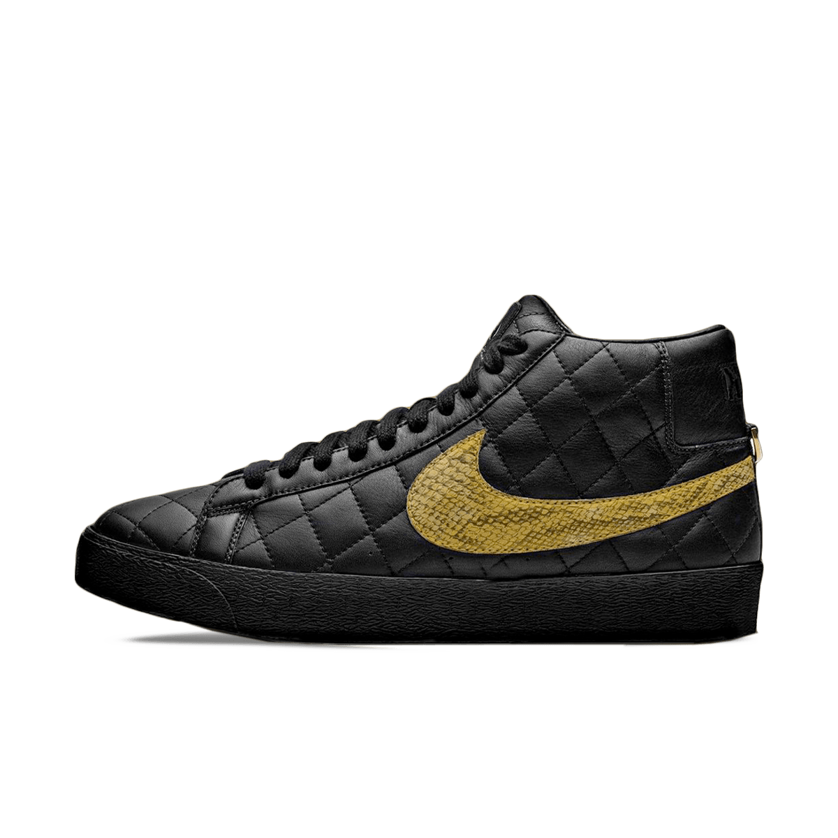 Supreme x Nike SB Blazer 'Black' - 2022