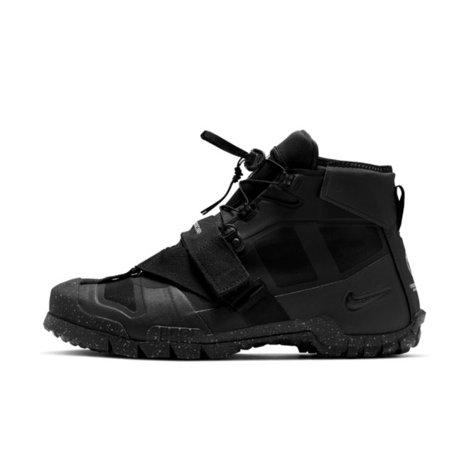UNDERCOVER X Nike SFB Mountain 'Black'