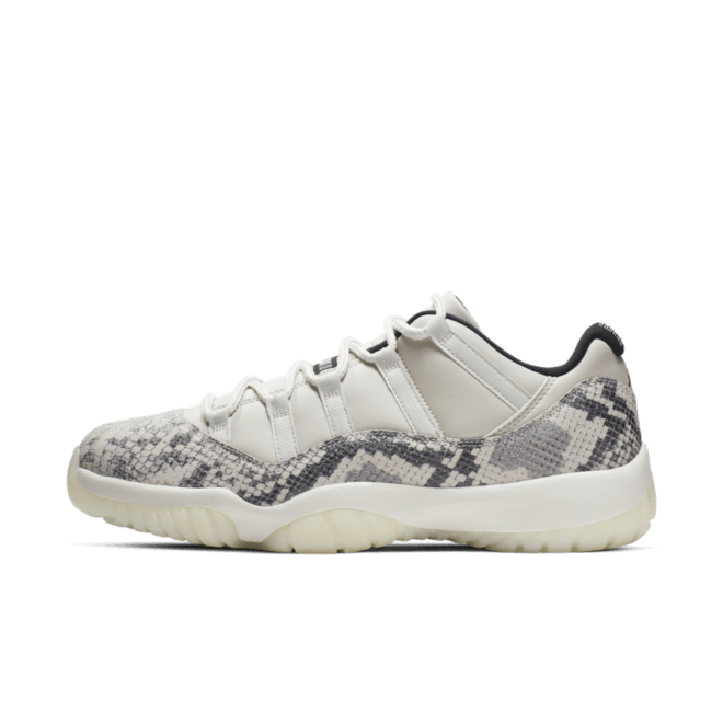 Air Jordan 11 Low LE 'Snake Skin'