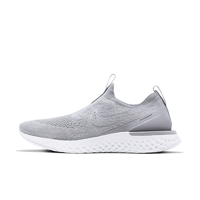 Nike Epic Phantom React Flyknit