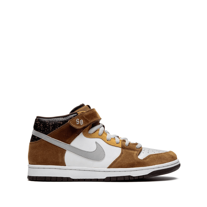 Nike Dunk Mid Pro SB