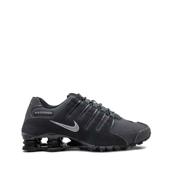 Nike Shox NZ low-top