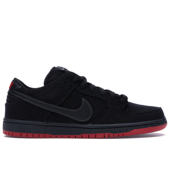 Nike Dunk SB Low Levis Black Denim