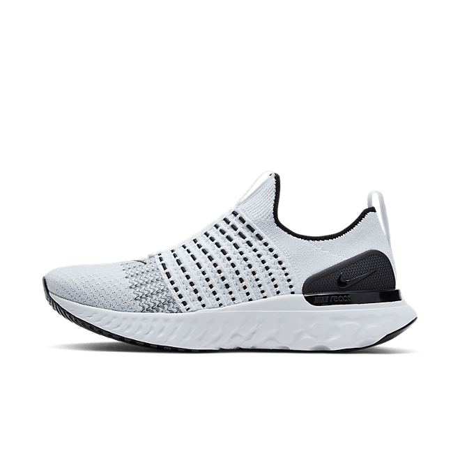 Nike React Phantom Run Flyknit 2 White Black