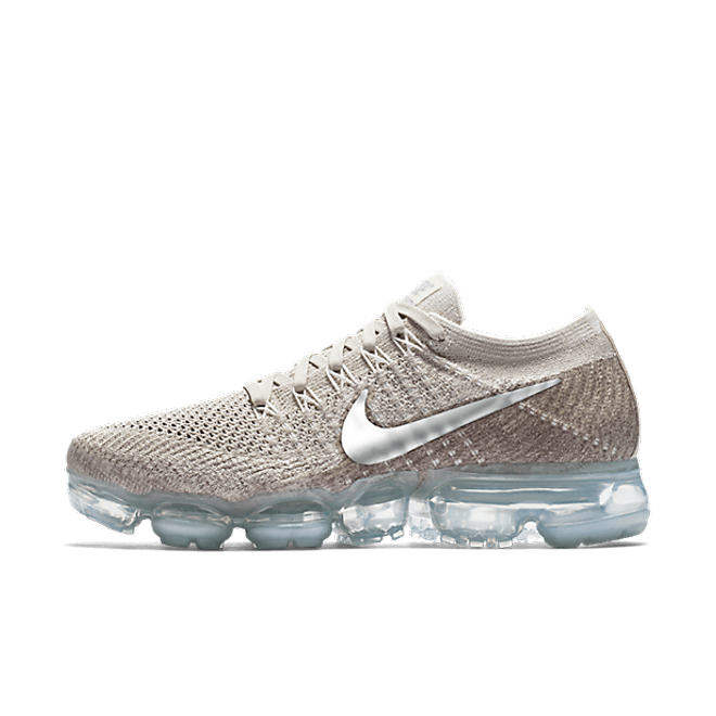 Nike Air VaporMax "Chrome Blush"