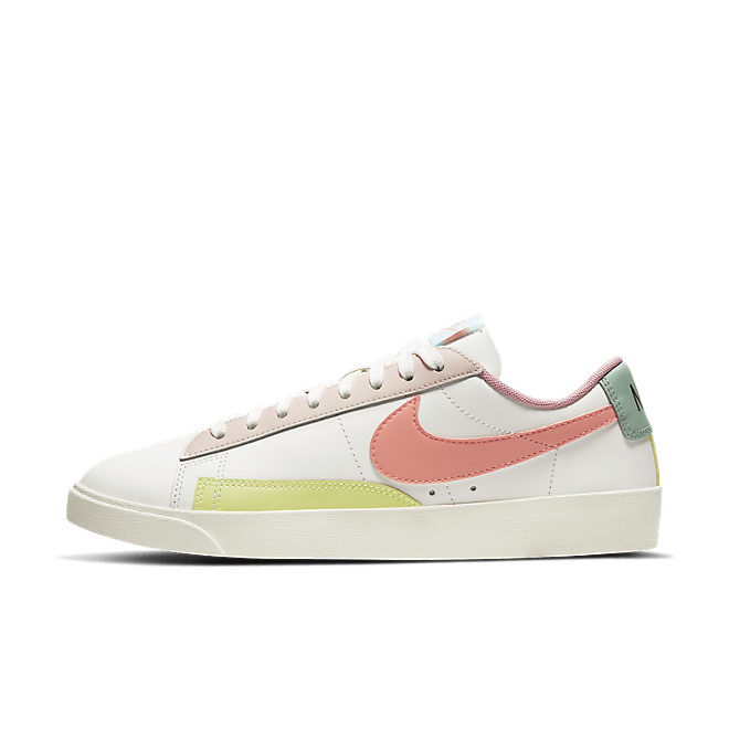 Nike Blazer Low LE Pastel (W)