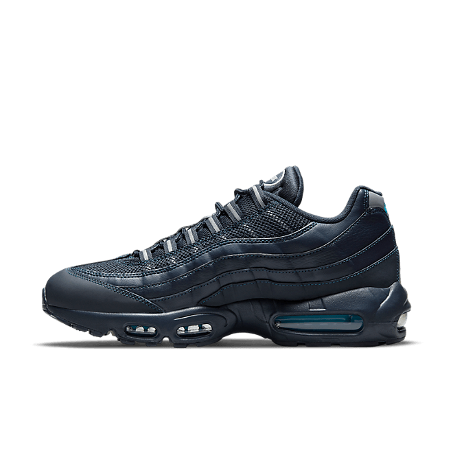 Nike Air Max 95 Essential
