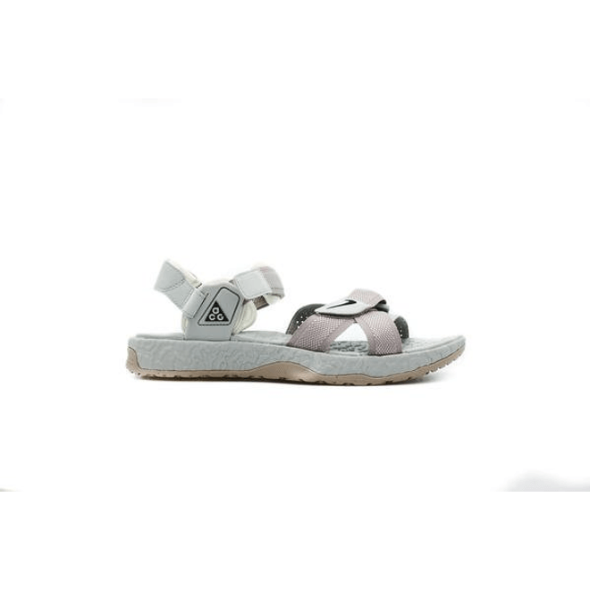 Nike ACG Air Deschutz +