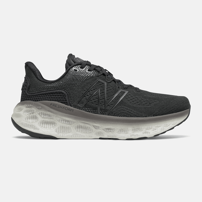 New Balance Fresh Foam More v3 - Black with Magnet