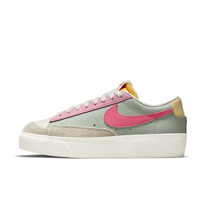 Nike Wmns Blazer Low *Platform*