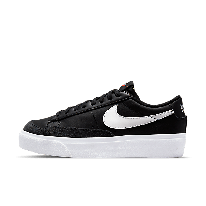 Nike Wmns Blazer Low Platform