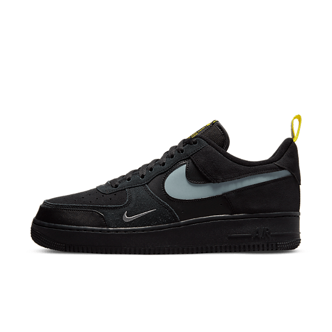 Nike Air Force 1 Low Cut Out Swoosh Black