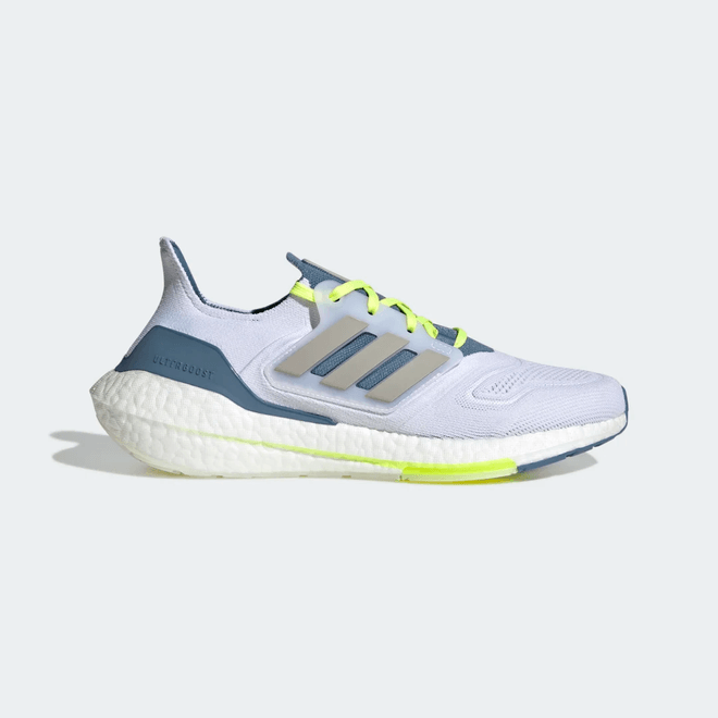 adidas Ultraboost 22