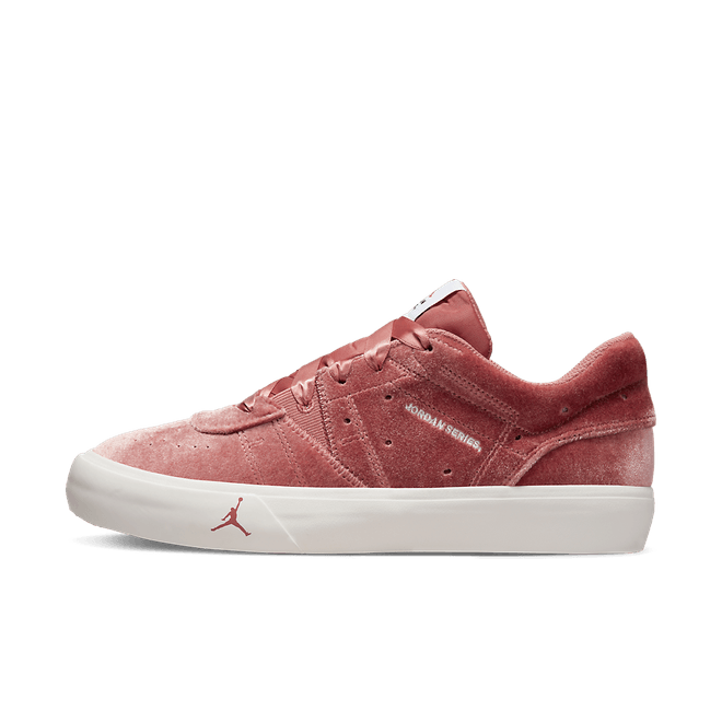 Jordan Series .05 SE Low