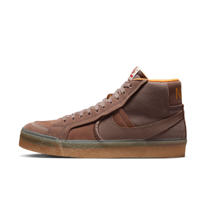 Nike SB Zoom Blazer Mid Premium Plus