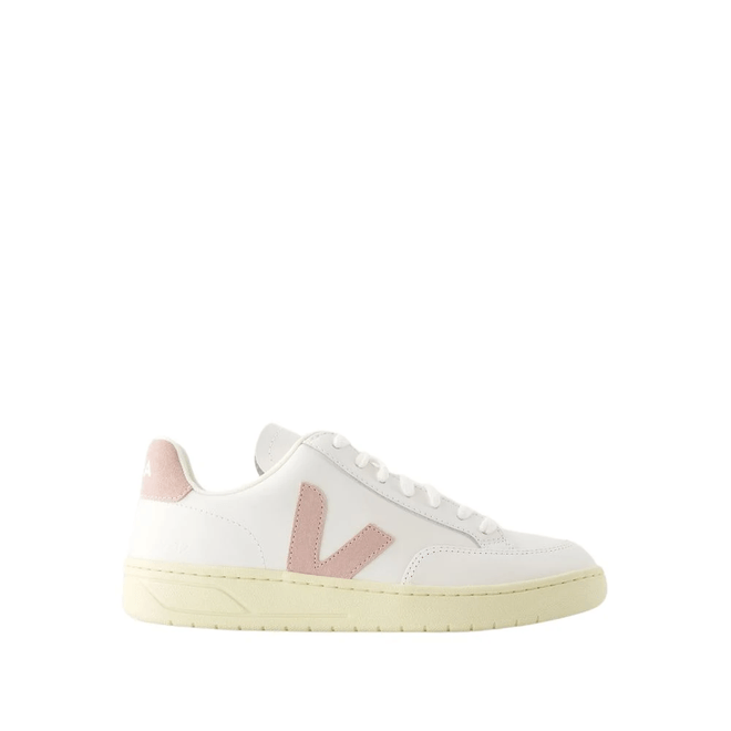 Veja Wmns V-12