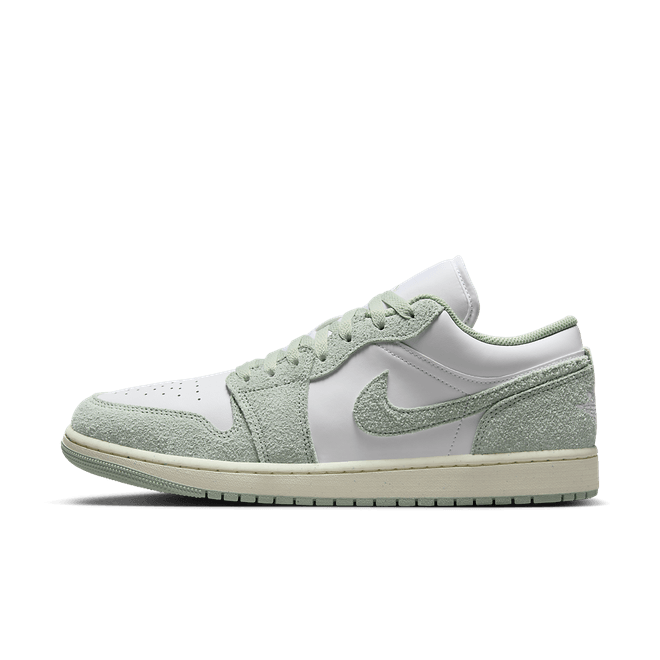 Air Jordan 1 Low SE 'Seafoam'