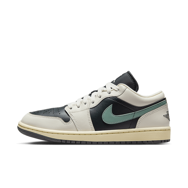 Air Jordan 1 Low 'Jade Smoke'