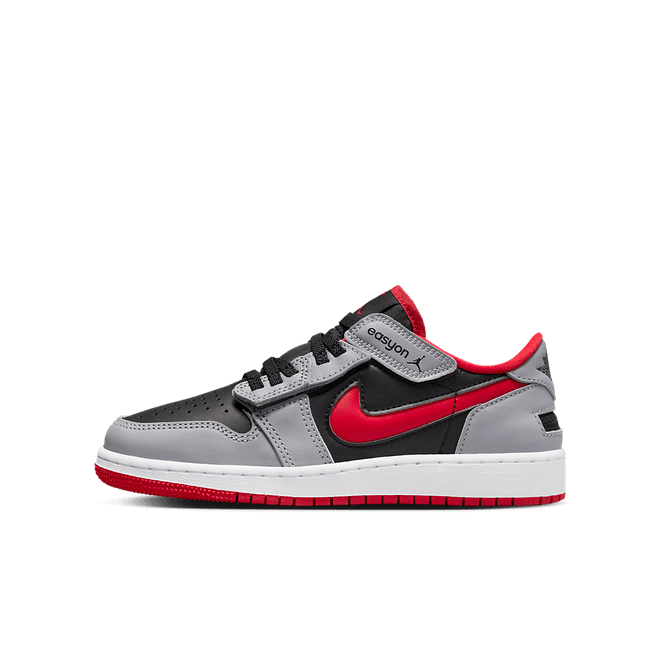 Air Jordan 1 Low FlyEase Older Kids'