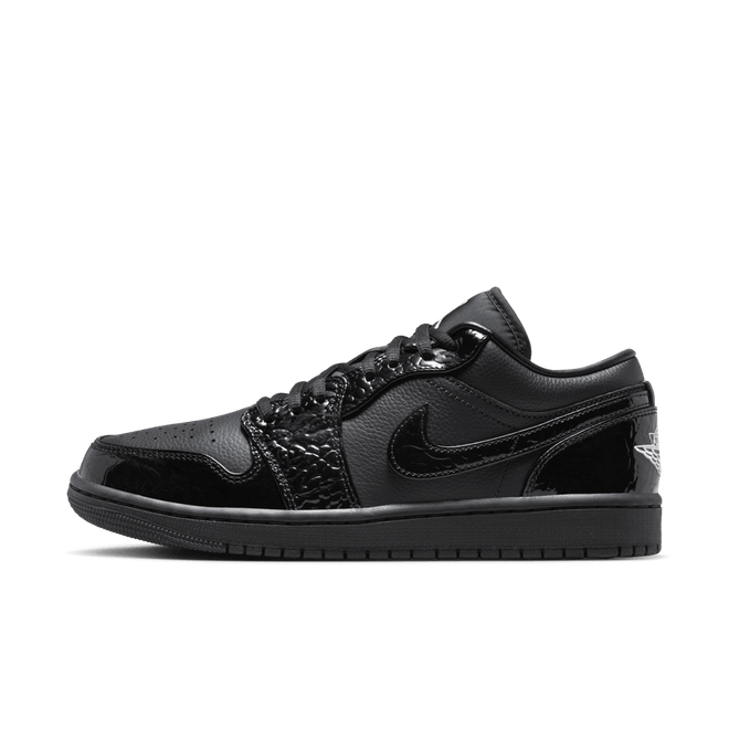 Air Jordan 1 Low SE WMNS 'Black Croc'