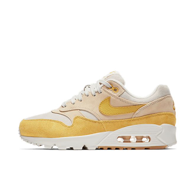 Nike Wmns Air Max 90/1 'Wheat Gold'