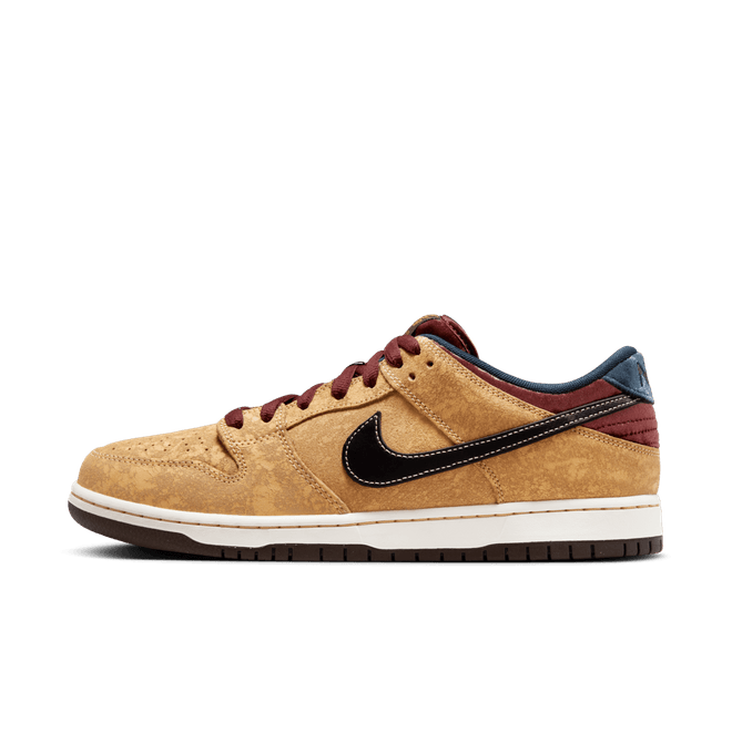 Nike SB Dunk Low Pro 'City of Cinema'