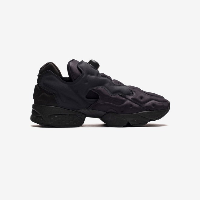 Reebok Instapump in black - Size 10